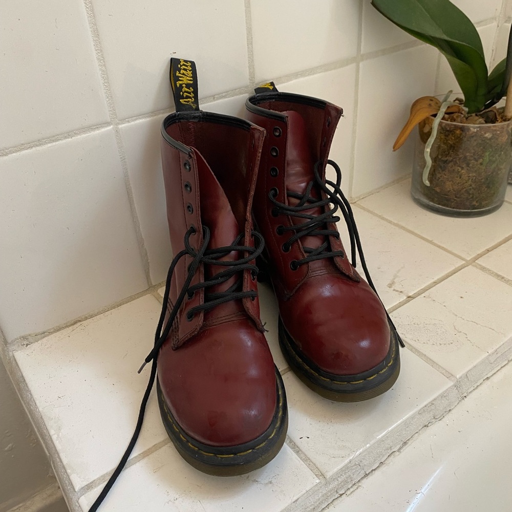 maroon docs! supa sick